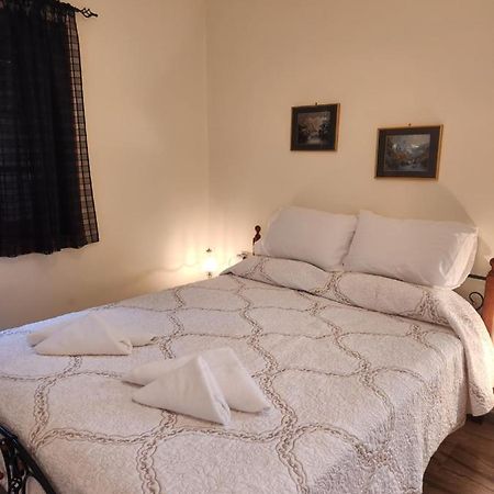 Cozy Apartment In Nea Kios Buitenkant foto