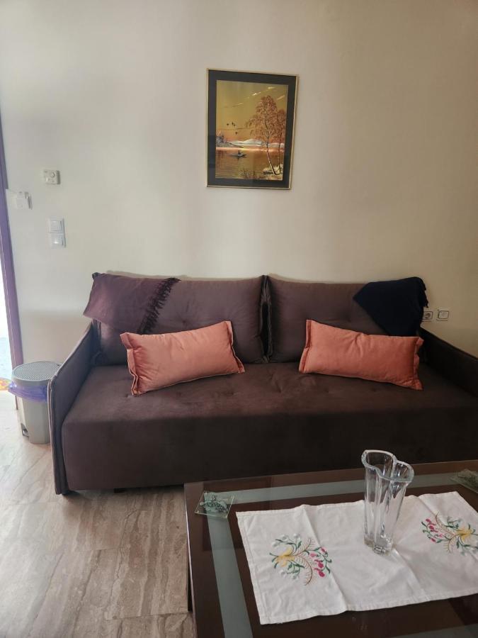 Cozy Apartment In Nea Kios Buitenkant foto