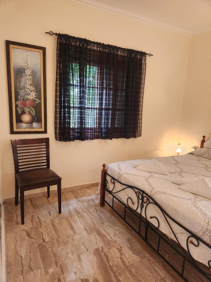 Cozy Apartment In Nea Kios Buitenkant foto